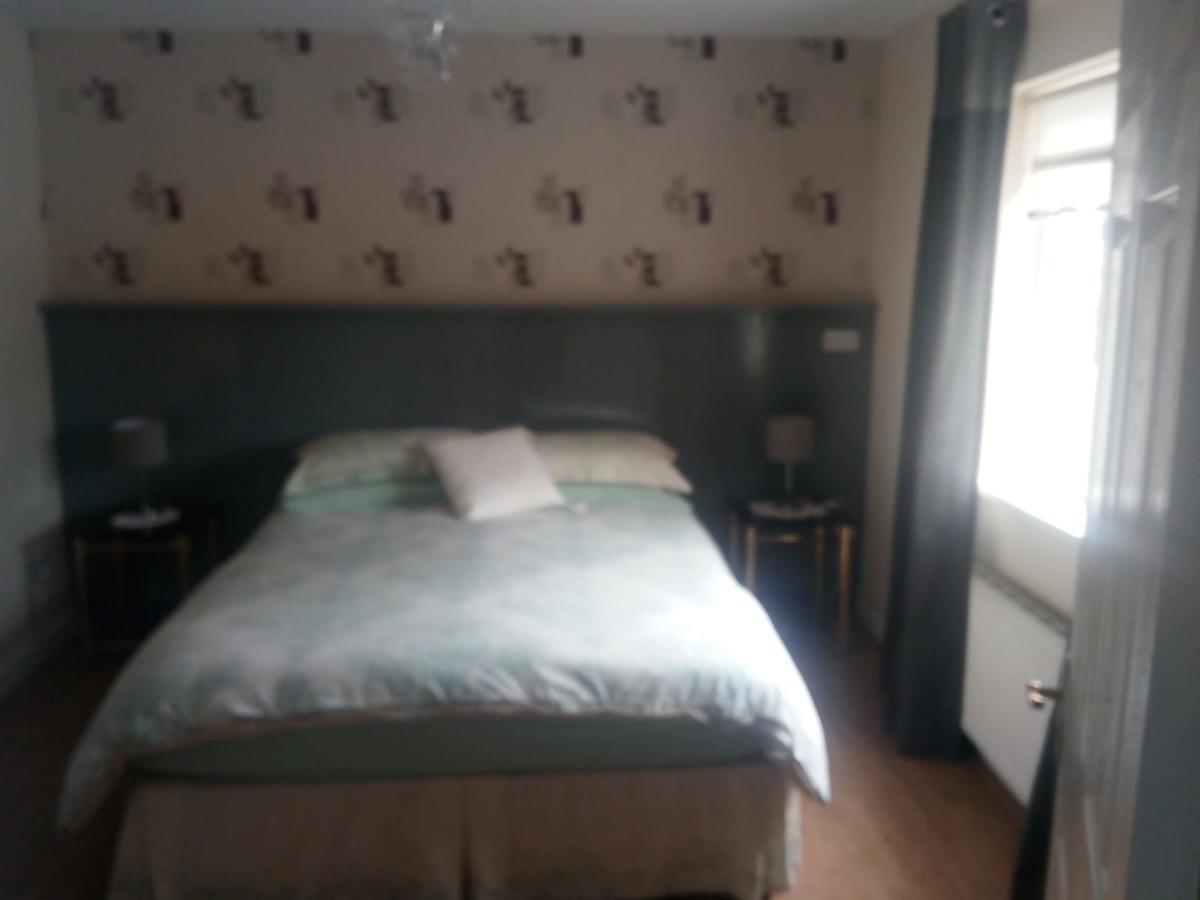 Hartley Lodge B&B Carrick-on-Shannon Екстер'єр фото